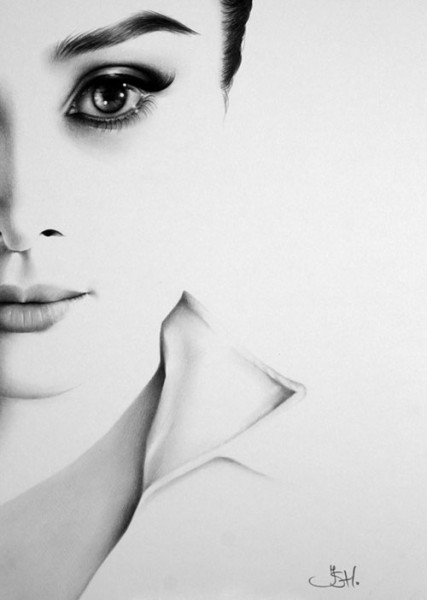 4-audrey-realistic-pencil-drawing-by-ileana-hunter